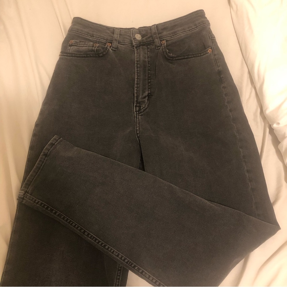 H&M high rise skinny/mom jeans
